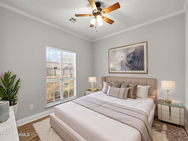 100 Bull Run Circle, Broussard, LA 70518