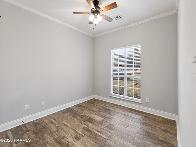 100 Bull Run Circle, Broussard, LA 70518