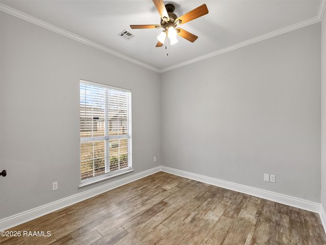 100 Bull Run Circle, Broussard, LA 70518