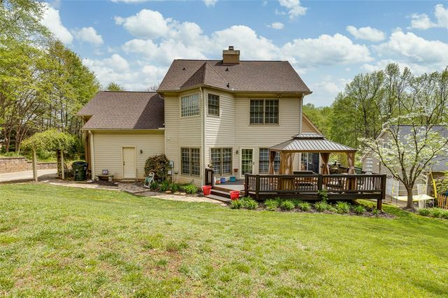 106 Pebble Creek Way, Taylors, SC 29687