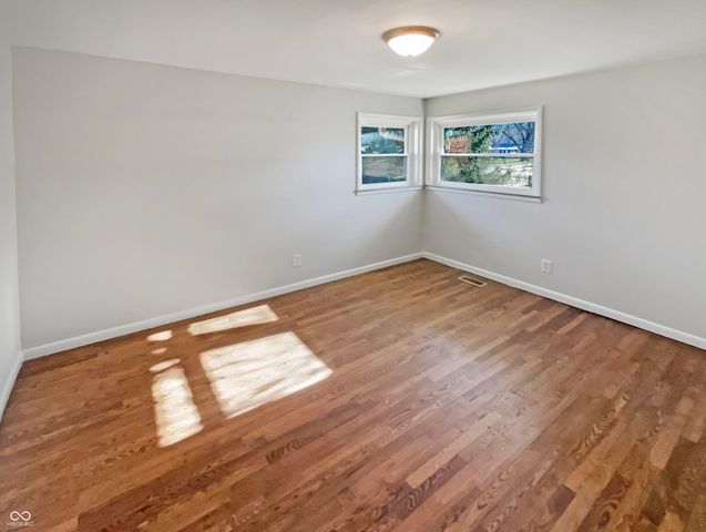 5530 Skyridge Drive, Indianapolis, IN 46250