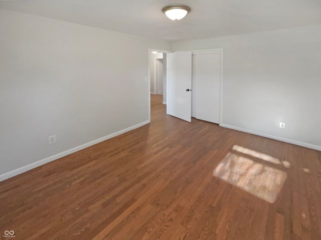 5530 Skyridge Drive, Indianapolis, IN 46250