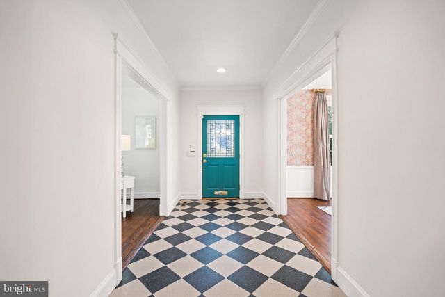 32 W IRVING ST, Chevy Chase, MD 20815