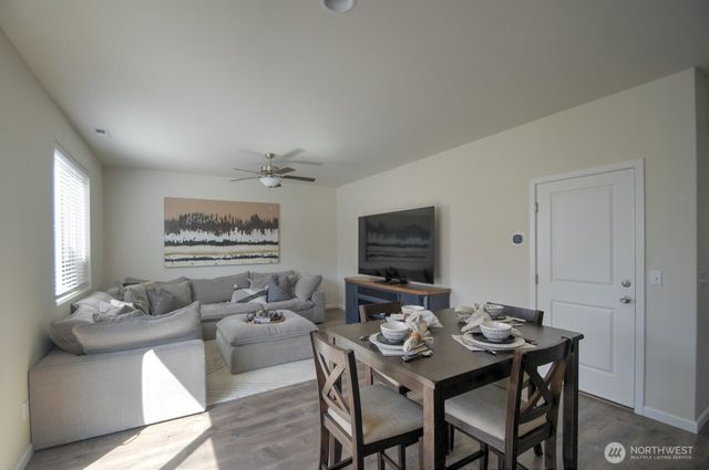 18936 112th Avenue Ct E, Puyallup, WA 98374