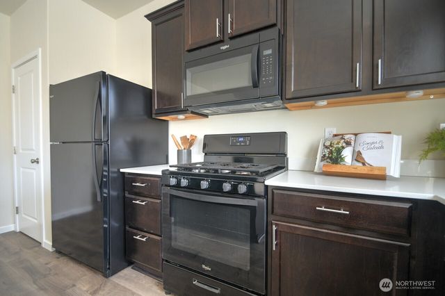 18936 112th Avenue Ct E, Puyallup, WA 98374