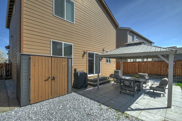 18936 112th Avenue Ct E, Puyallup, WA 98374