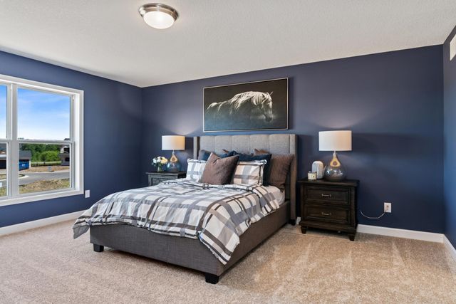 8933 Periwinkle Boulevard, Woodbury, MN 55129