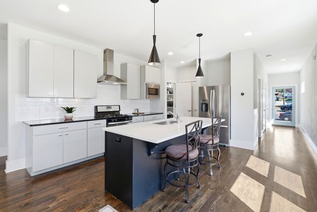 417A 35th Ave, N, Nashville, TN 37209