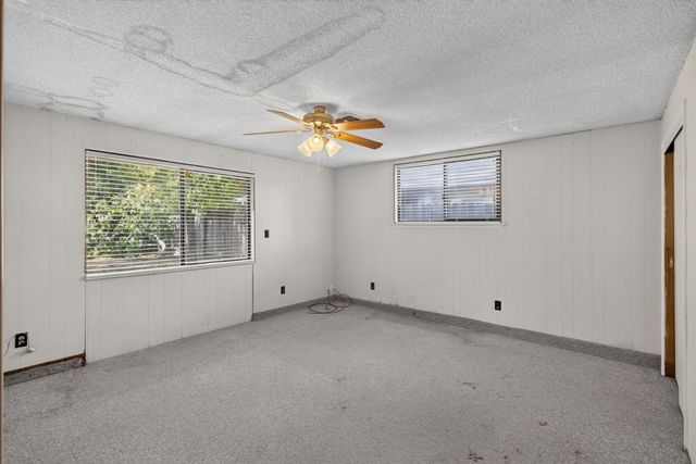 1220 Palm Ave, Roseville, CA 95661