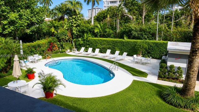 508 Antioch Avenue 16, Fort Lauderdale, FL 33304
