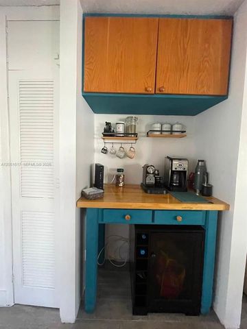 508 Antioch Avenue 16, Fort Lauderdale, FL 33304