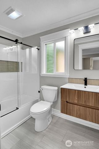 13427 5th Avenue SW, Burien, WA 98146