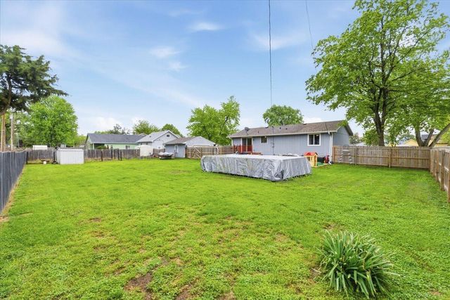 4048 AVENUE E, Council Bluffs, IA 51501