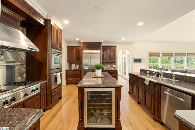 5 Spoleto Court, Greenville, SC 29609