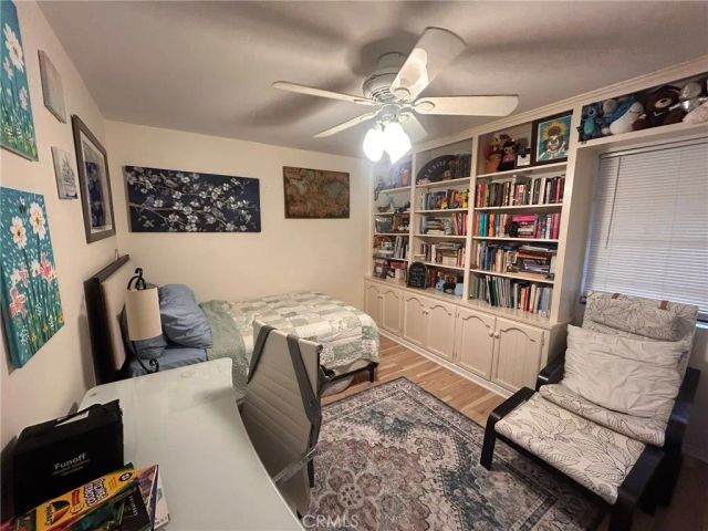 8840 Villa La Jolla Drive 220, La Jolla, CA 92037