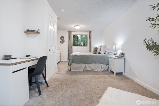 11405 149th Avenue NW, Gig Harbor, WA 98329