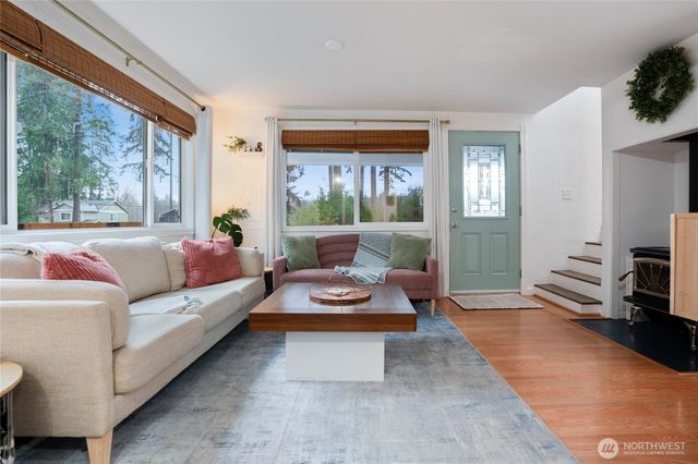 11405 149th Avenue NW, Gig Harbor, WA 98329