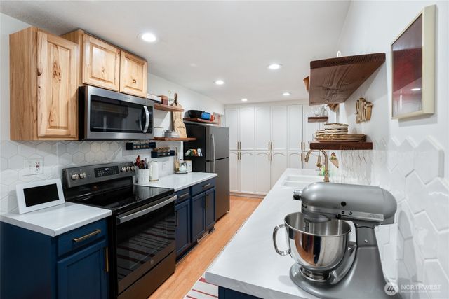 11405 149th Avenue NW, Gig Harbor, WA 98329