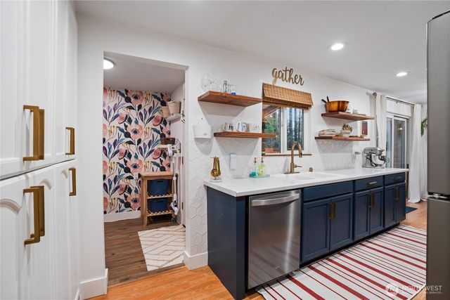 11405 149th Avenue NW, Gig Harbor, WA 98329