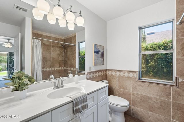 23642 N 36TH Drive, Glendale, AZ 85310