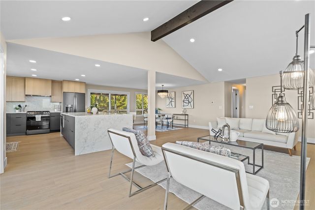 28624 8th Place S, Federal Way, WA 98003