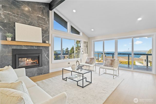 28624 8th Place S, Federal Way, WA 98003