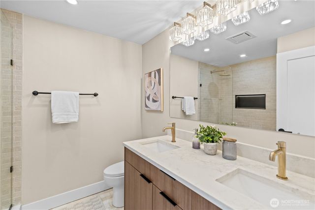 28624 8th Place S, Federal Way, WA 98003