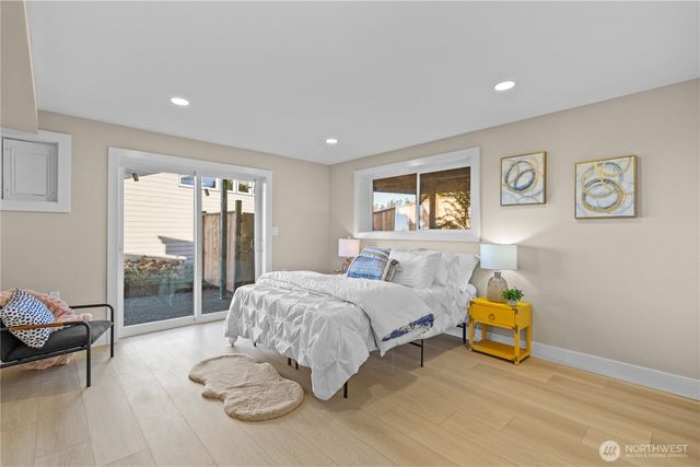 28624 8th Place S, Federal Way, WA 98003