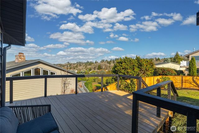 28624 8th Place S, Federal Way, WA 98003