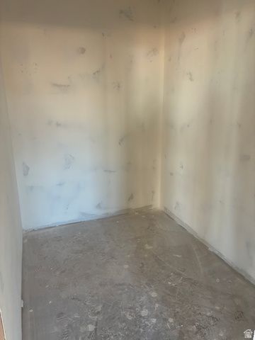 5353 S SHOREBREAK DR, Washington, UT 84780