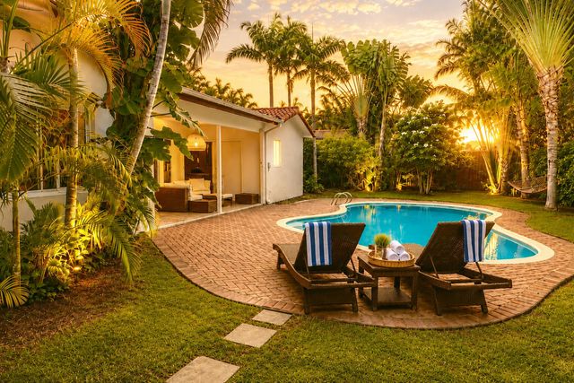 921 NW 7th Street, Boca Raton, FL 33486