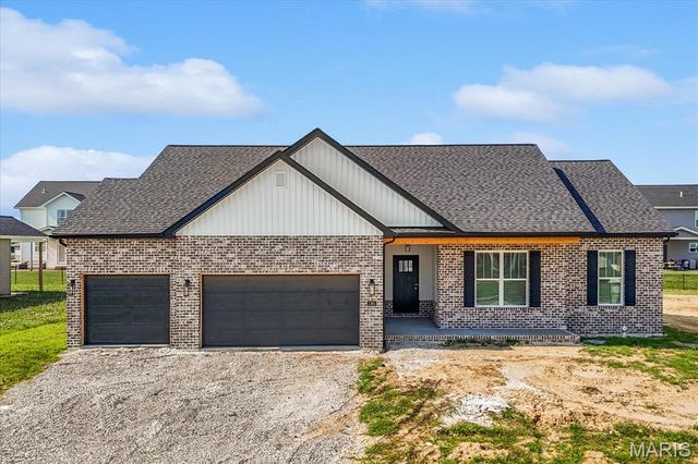 1365 Dove Hollow Court, O'fallon, IL 62269