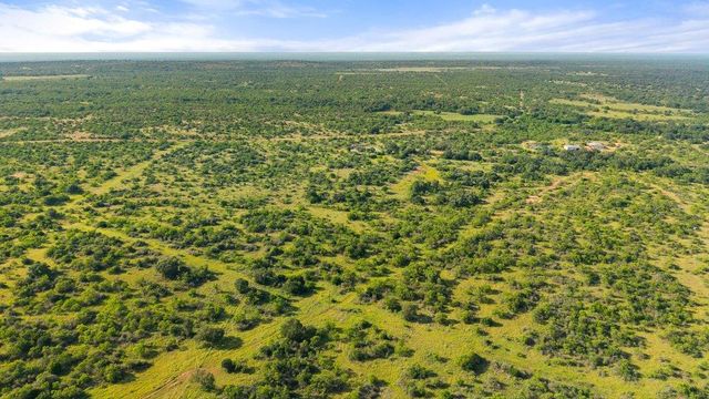 6304 County Road 110, Llano, TX 78643