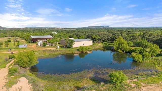 6304 County Road 110, Llano, TX 78643