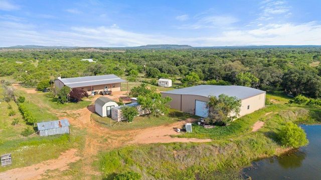 6304 County Road 110, Llano, TX 78643