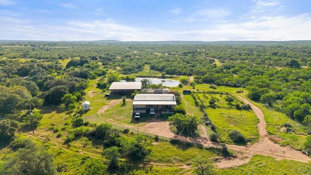 6304 County Road 110, Llano, TX 78643