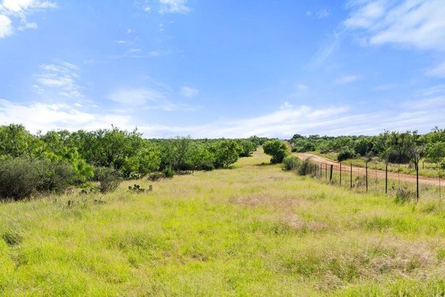 6304 County Road 110, Llano, TX 78643