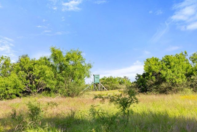 6304 County Road 110, Llano, TX 78643