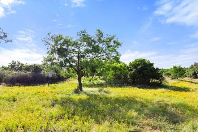 6304 County Road 110, Llano, TX 78643
