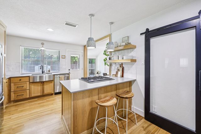 3909 Lafayette Avenue, Fort Worth, TX 76107