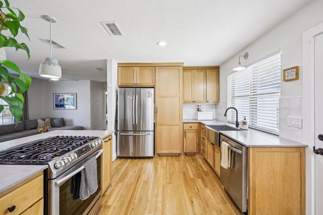 3909 Lafayette Avenue, Fort Worth, TX 76107