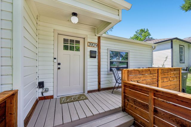 3909 Lafayette Avenue, Fort Worth, TX 76107