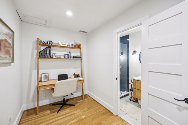 3909 Lafayette Avenue, Fort Worth, TX 76107