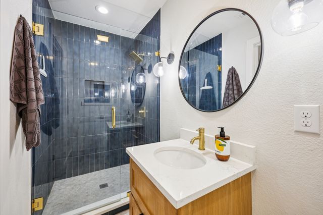 3909 Lafayette Avenue, Fort Worth, TX 76107