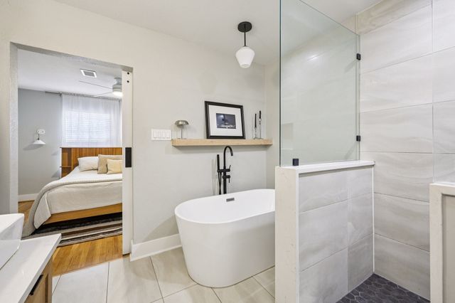 3909 Lafayette Avenue, Fort Worth, TX 76107