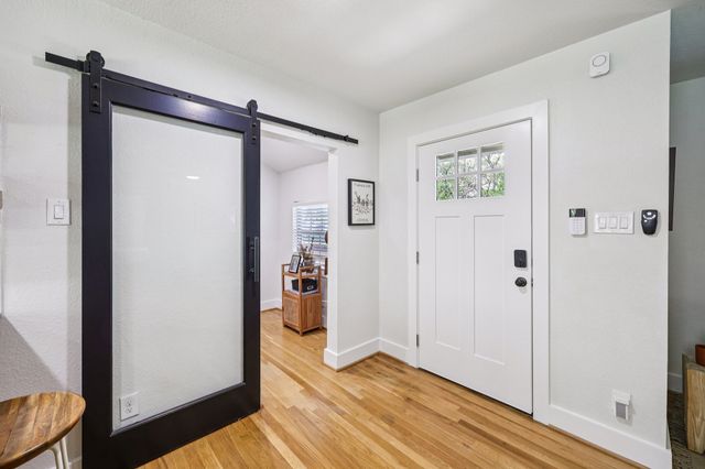 3909 Lafayette Avenue, Fort Worth, TX 76107