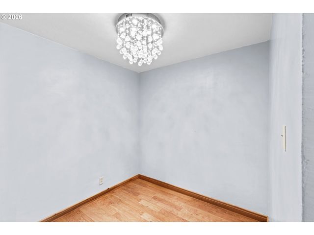 233 HOWARD Ave, Eugene, OR 97404