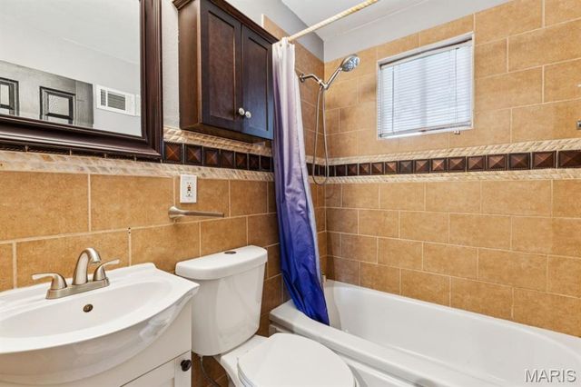 2949 Gladwood Drive, Mehlville, MO 63129