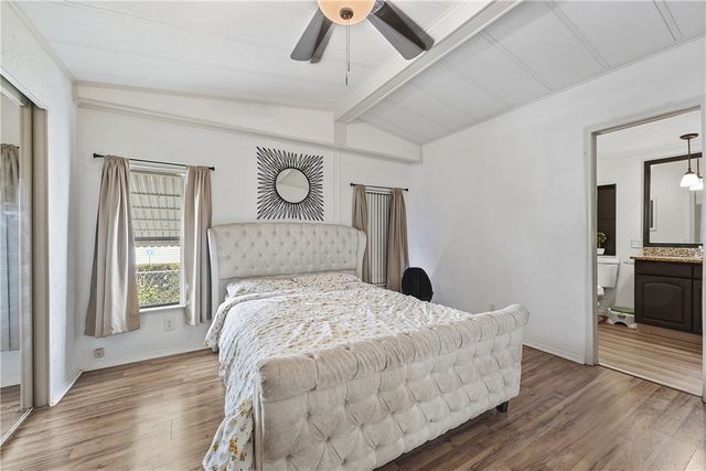 566 Dolphin Circle, Sebastian, FL 32976