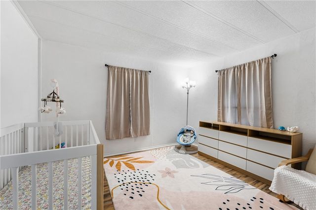 566 Dolphin Circle, Sebastian, FL 32976